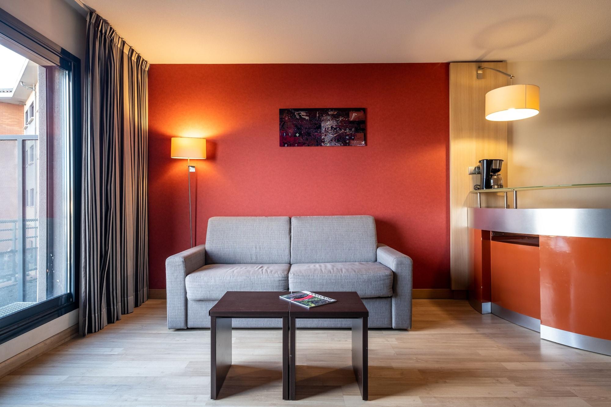 Clarion Aparthotel Toulouse Blagnac Airport Екстер'єр фото