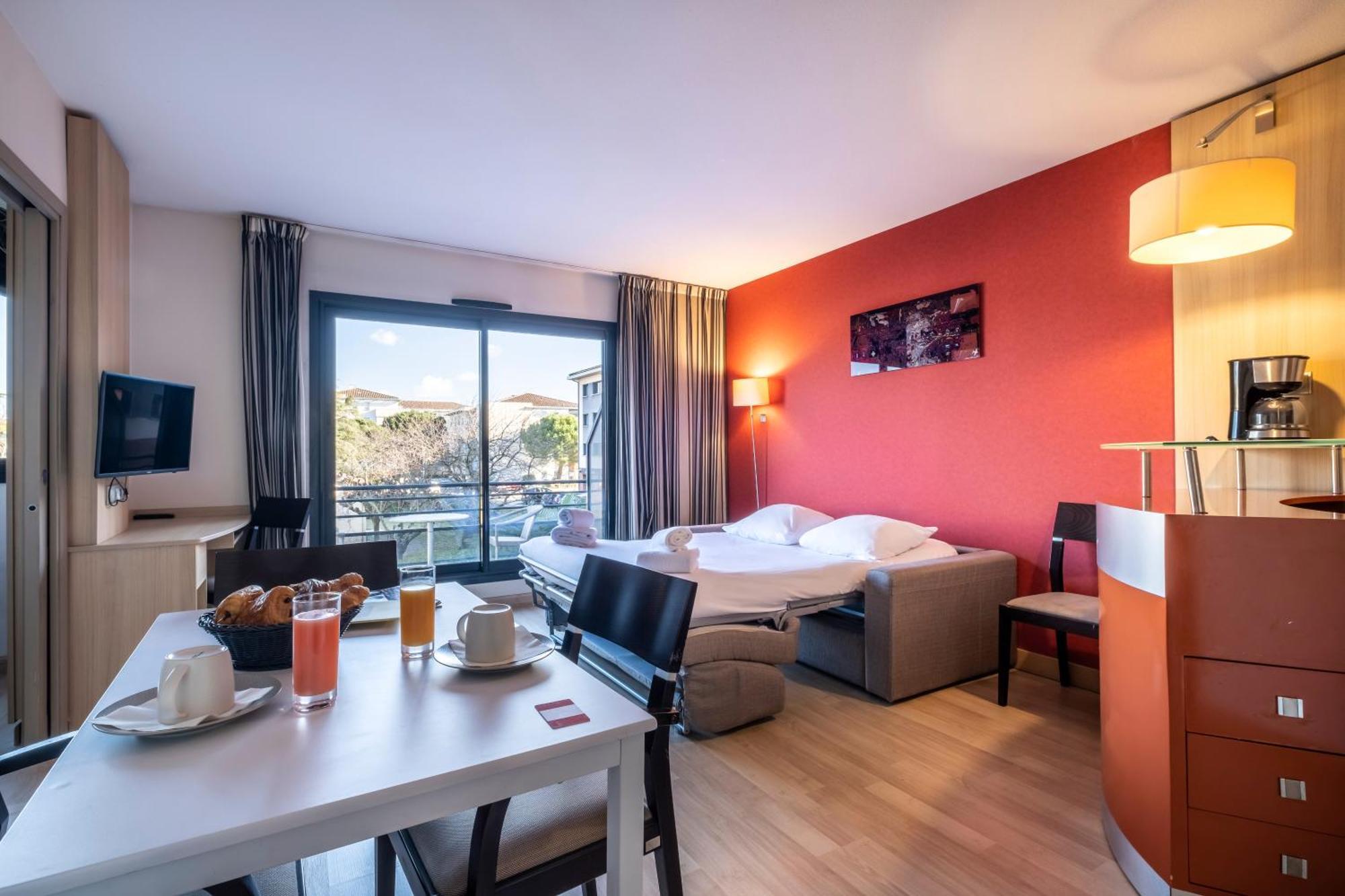 Clarion Aparthotel Toulouse Blagnac Airport Екстер'єр фото