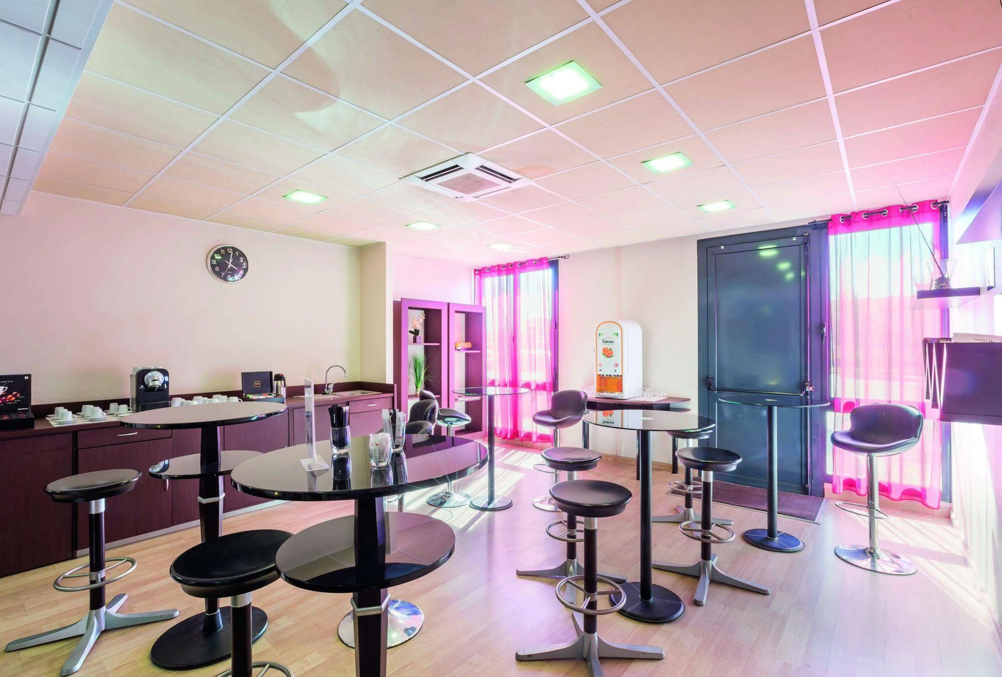 Clarion Aparthotel Toulouse Blagnac Airport Екстер'єр фото